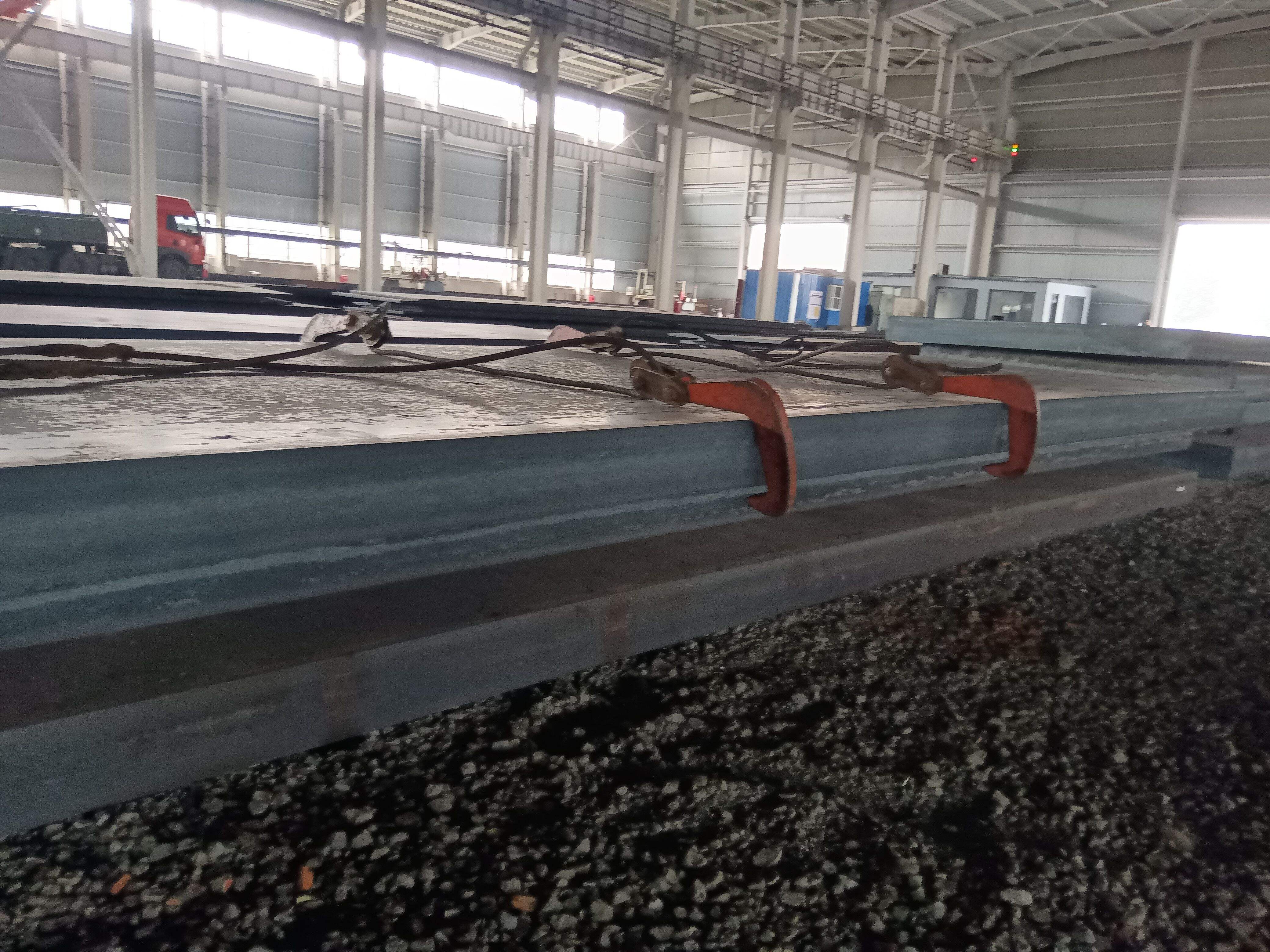 Wyjątkowa wytrzymałość i trwałość płyt stalowych A514