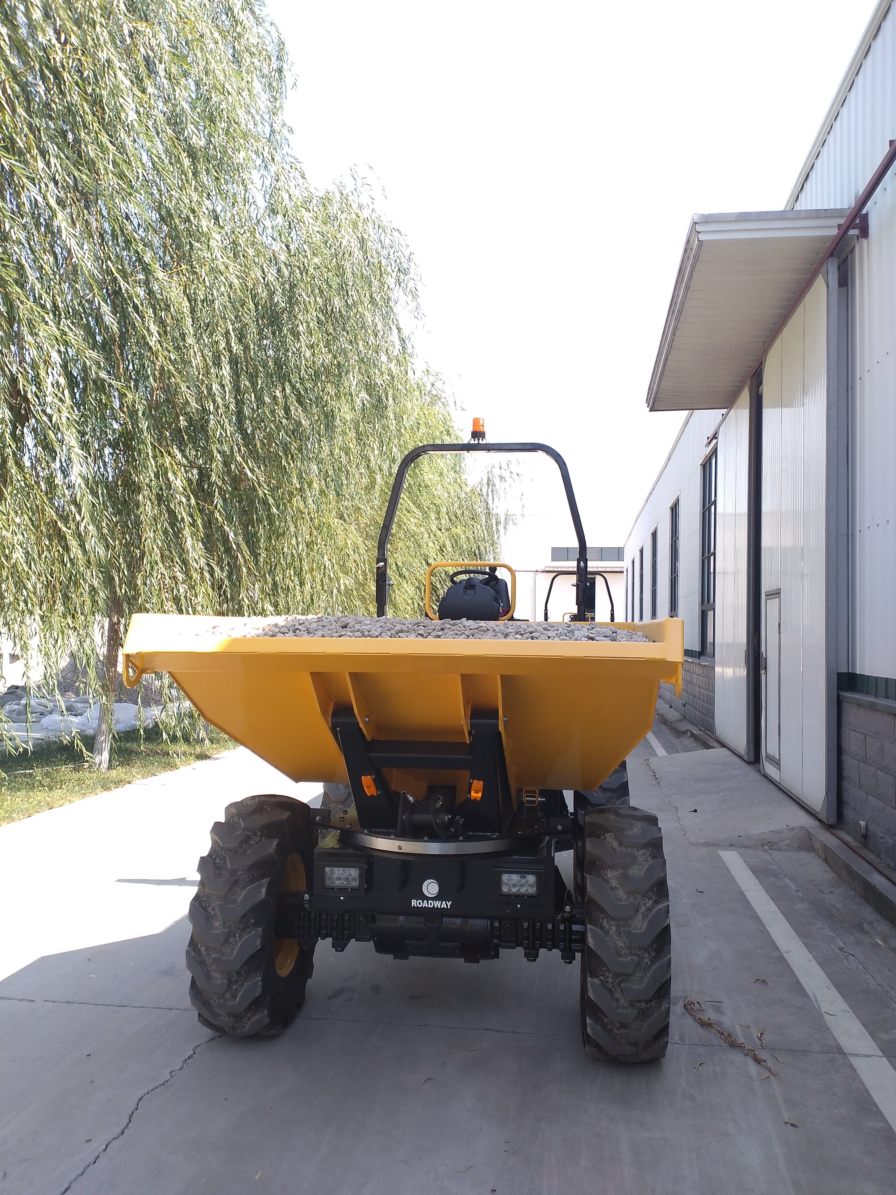 Volquete en venta | Encuentre volquetes confiables y potentes hoy