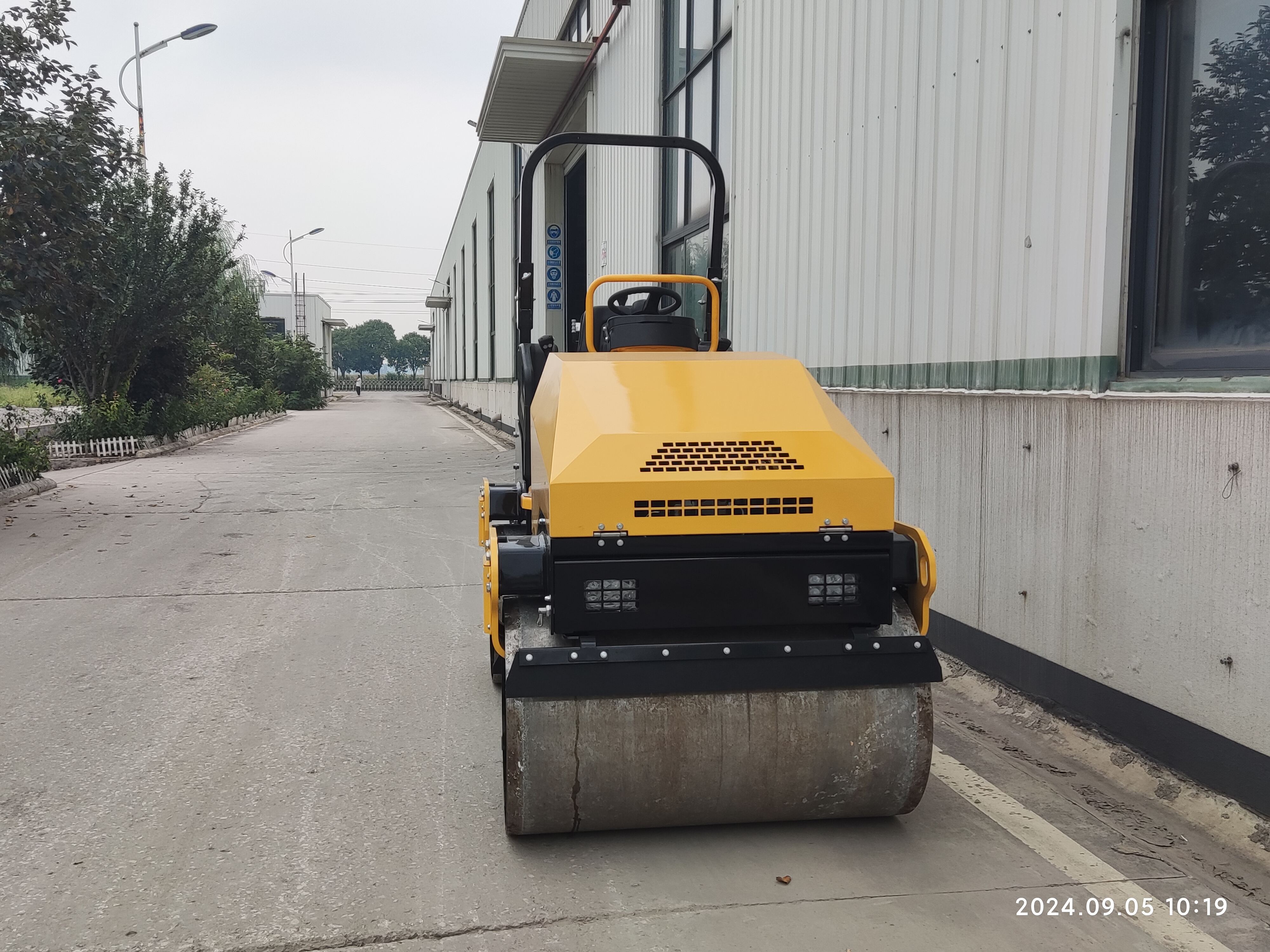 Rodillos compactadores pequeños | Modelos compactos y autoguiados para uso doméstico y profesional