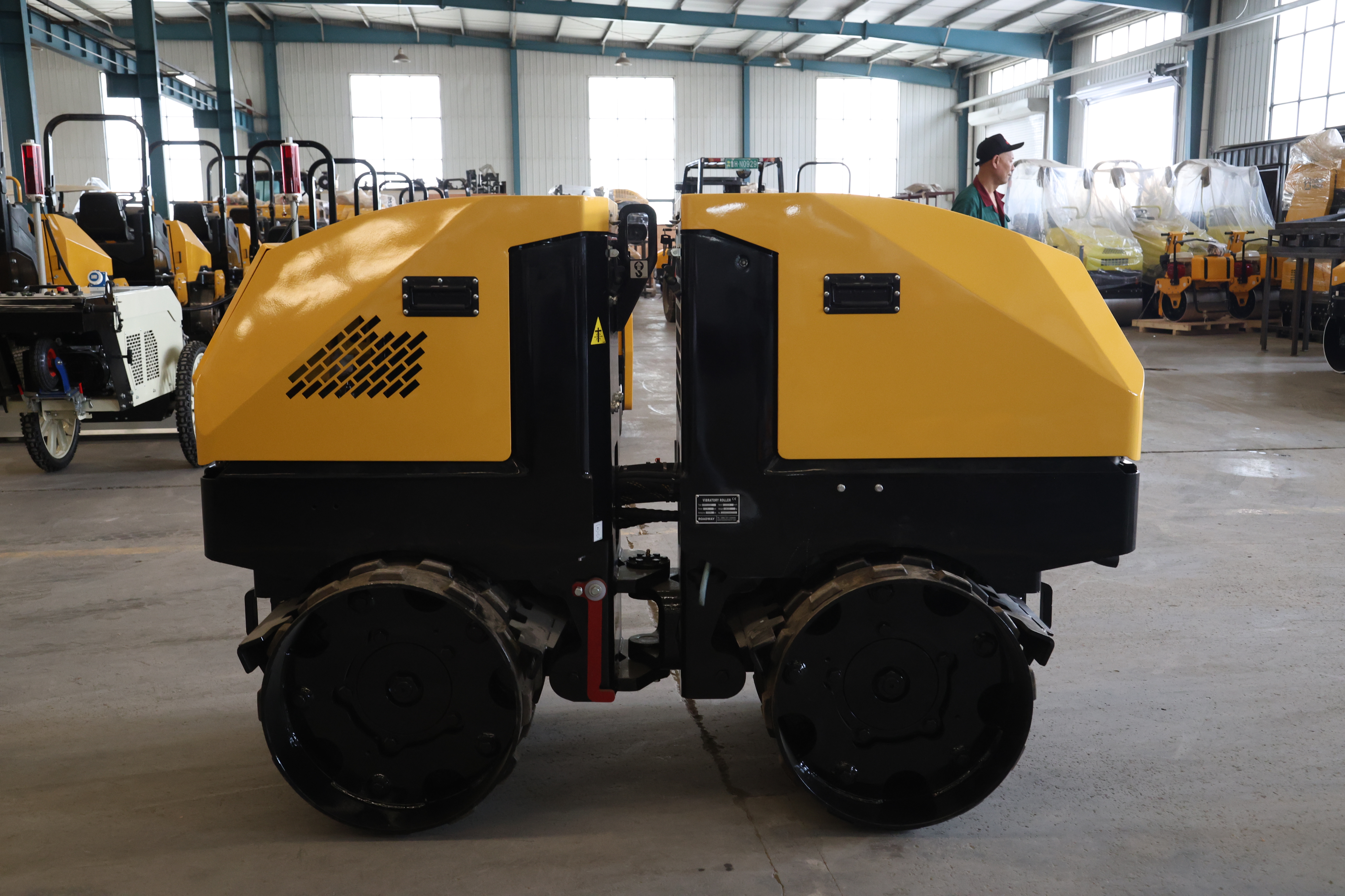 Remote Control Vibratory Compactor | Operator-Remote & High-Performance