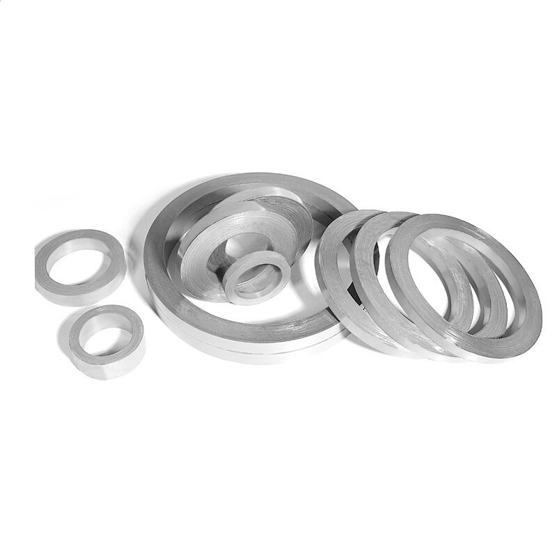 What Role Does the Magnetic Core Play in Transformer Efficiency?