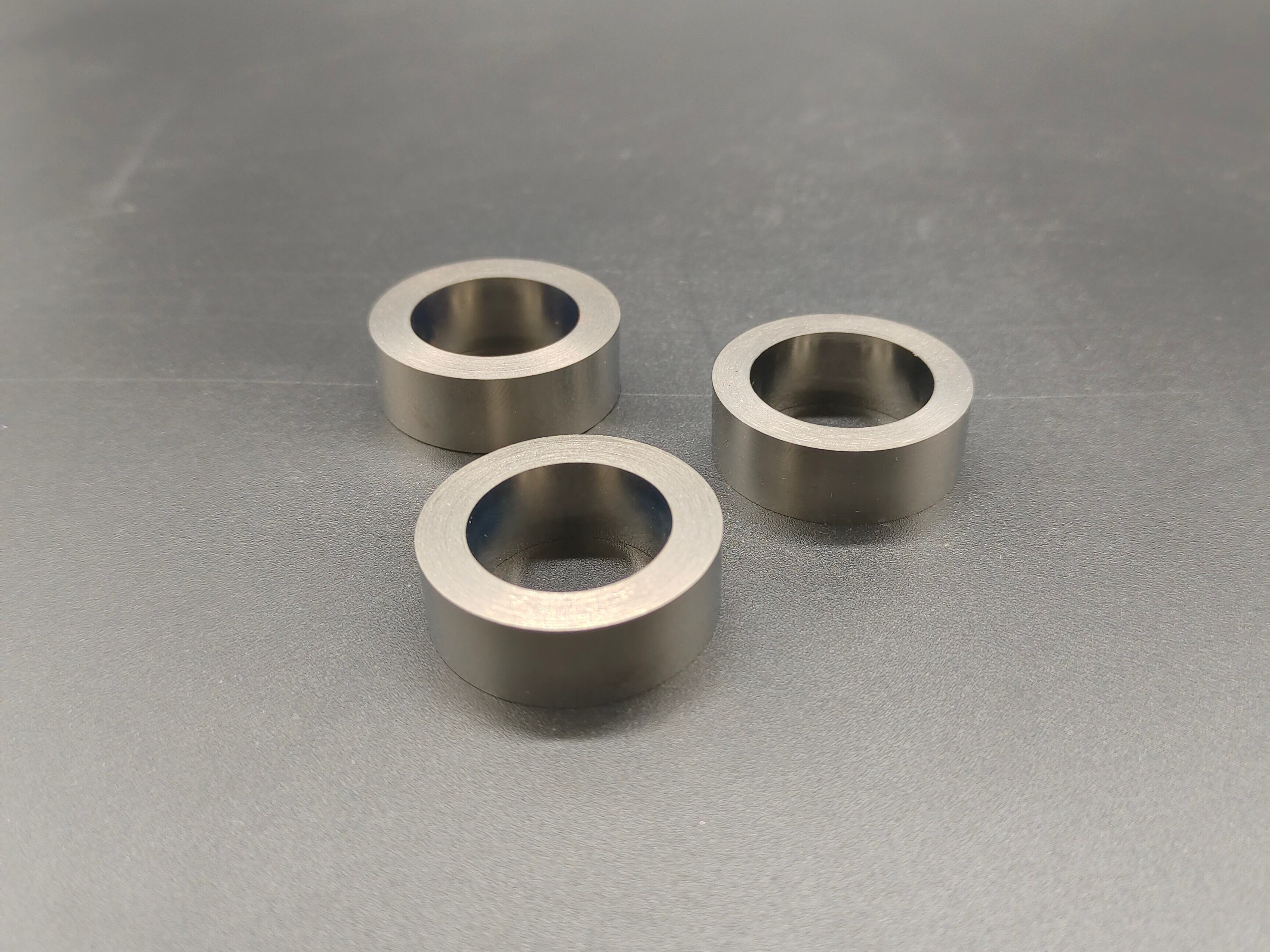 Wyższa Efektywność Energetyczna i Gęstość Mocy