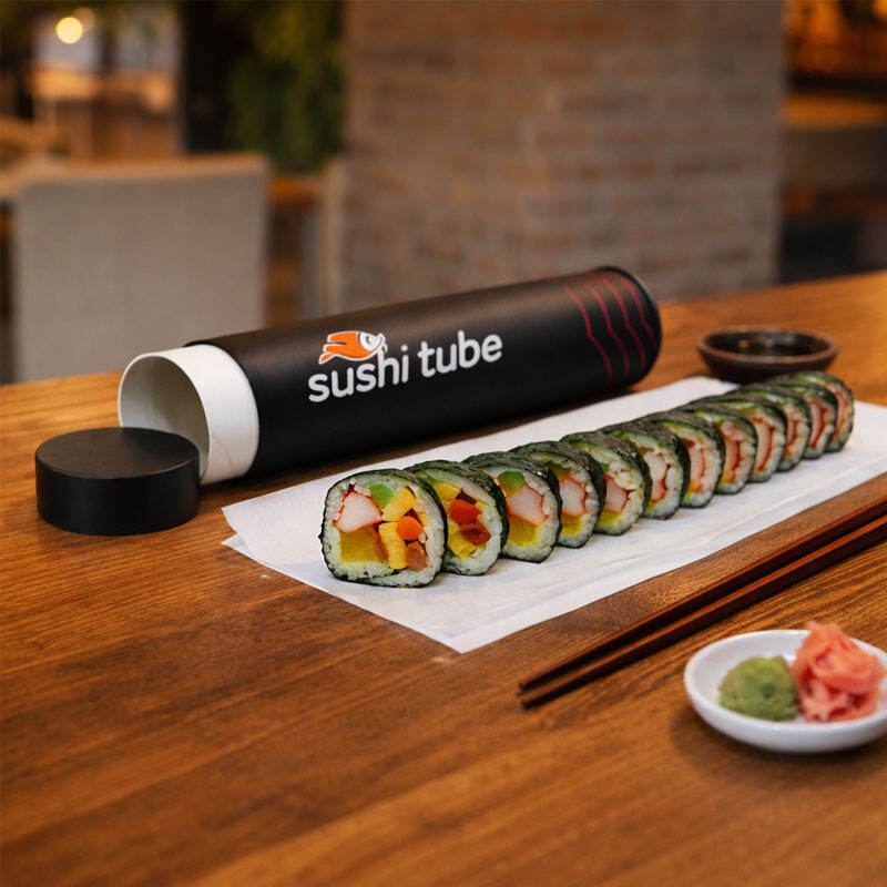 Pronto stampo per Sushi Burrito Tubo Cilindro Push pop Up Roll Imballaggio Pushpop Verpackung Scatole di Sushi con Bottiglie di Salsa di Soia