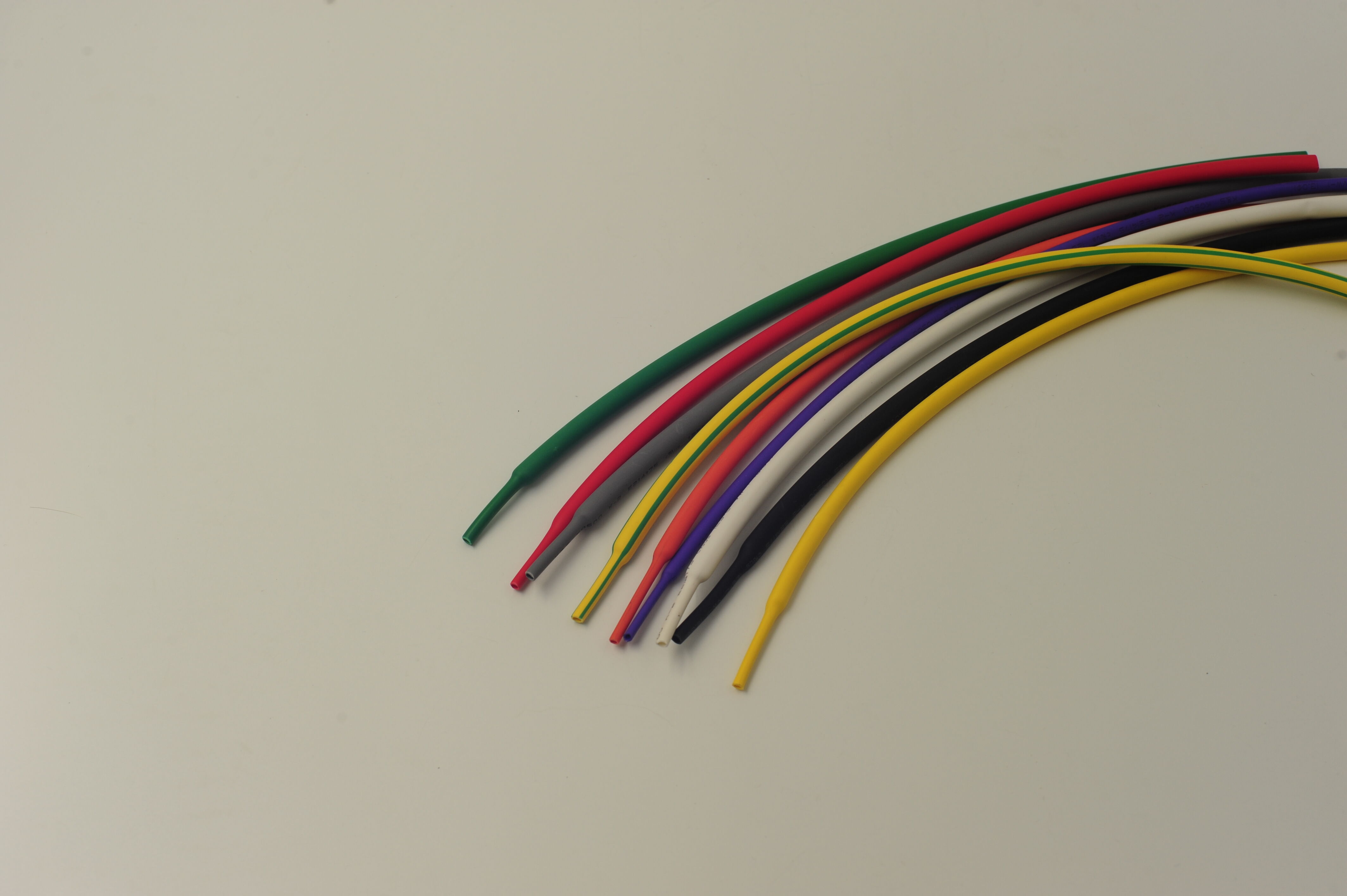 Universal Compatibility and Size Range for Any Application