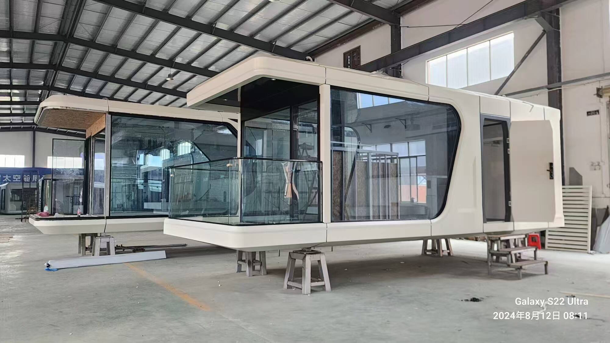 Ano ang Nagpapagawa sa Capsule Houses na Pinakamainam na Solusyon para sa Pagtitipid ng Espasyo?