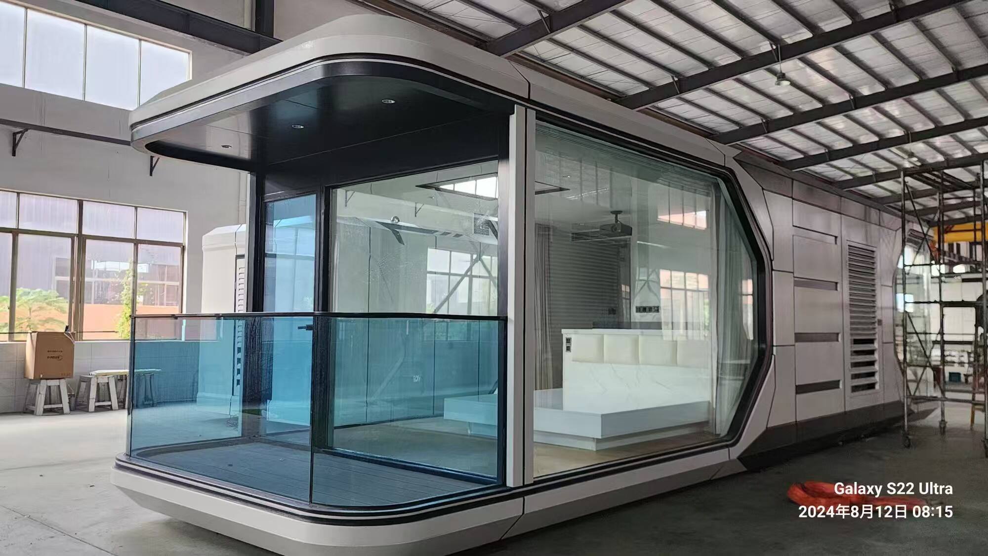 Paano Ginagamit ng Disenyo ng Capsule House ang Espasyo at Pag-andar nito