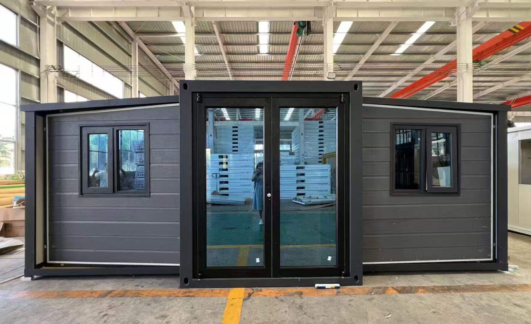Ano ang Nagpapagawa sa Malalaking Bahay na Container na Eco-Friendly na Pili?