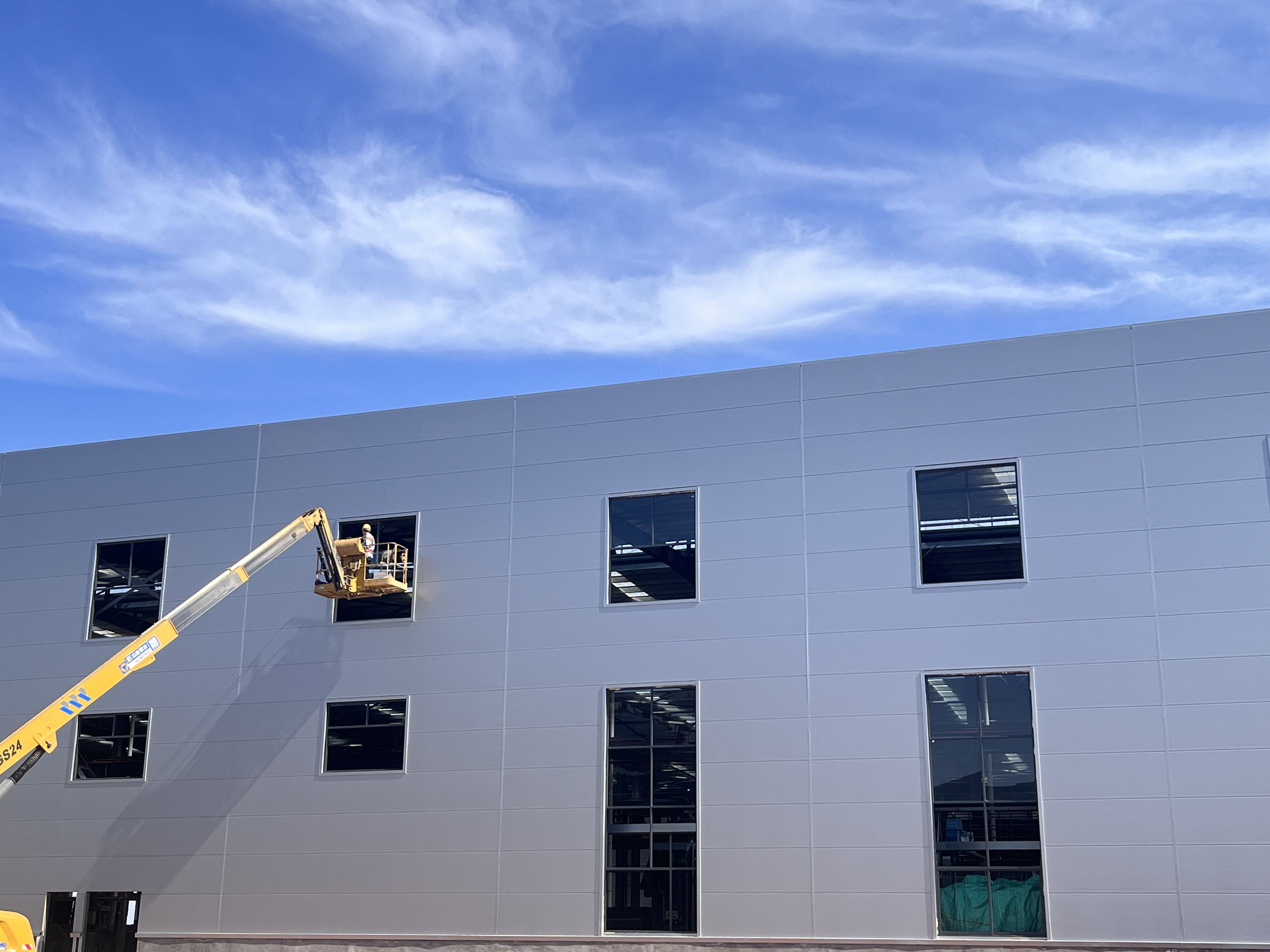Prefabricated Steel Structure Warehouse Building Solutions