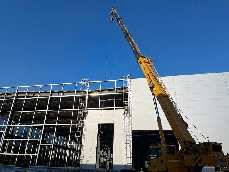 low-cost steel structure warehouse