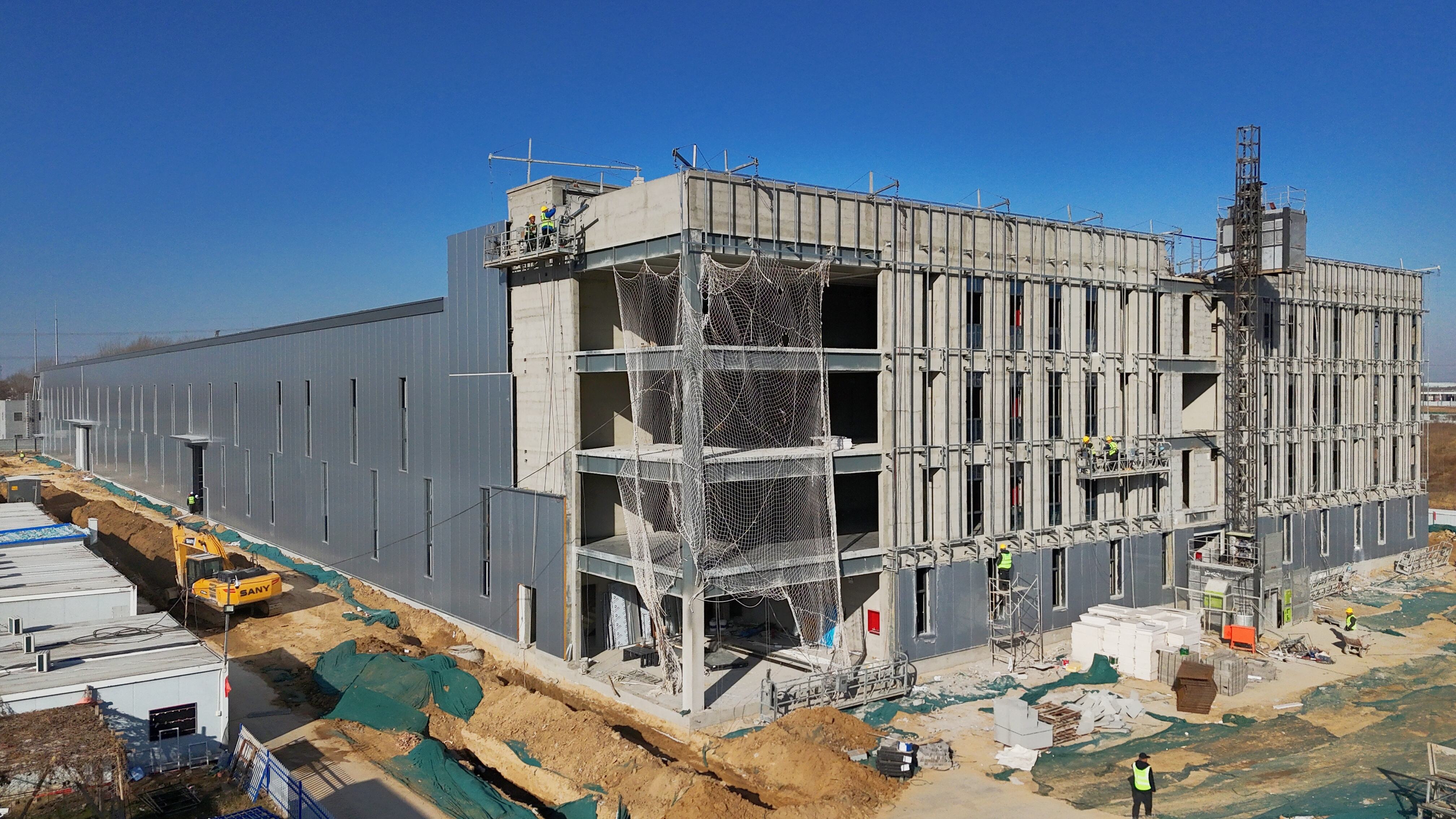 Affordable and Efficient Low Cost Warehouse Solutions