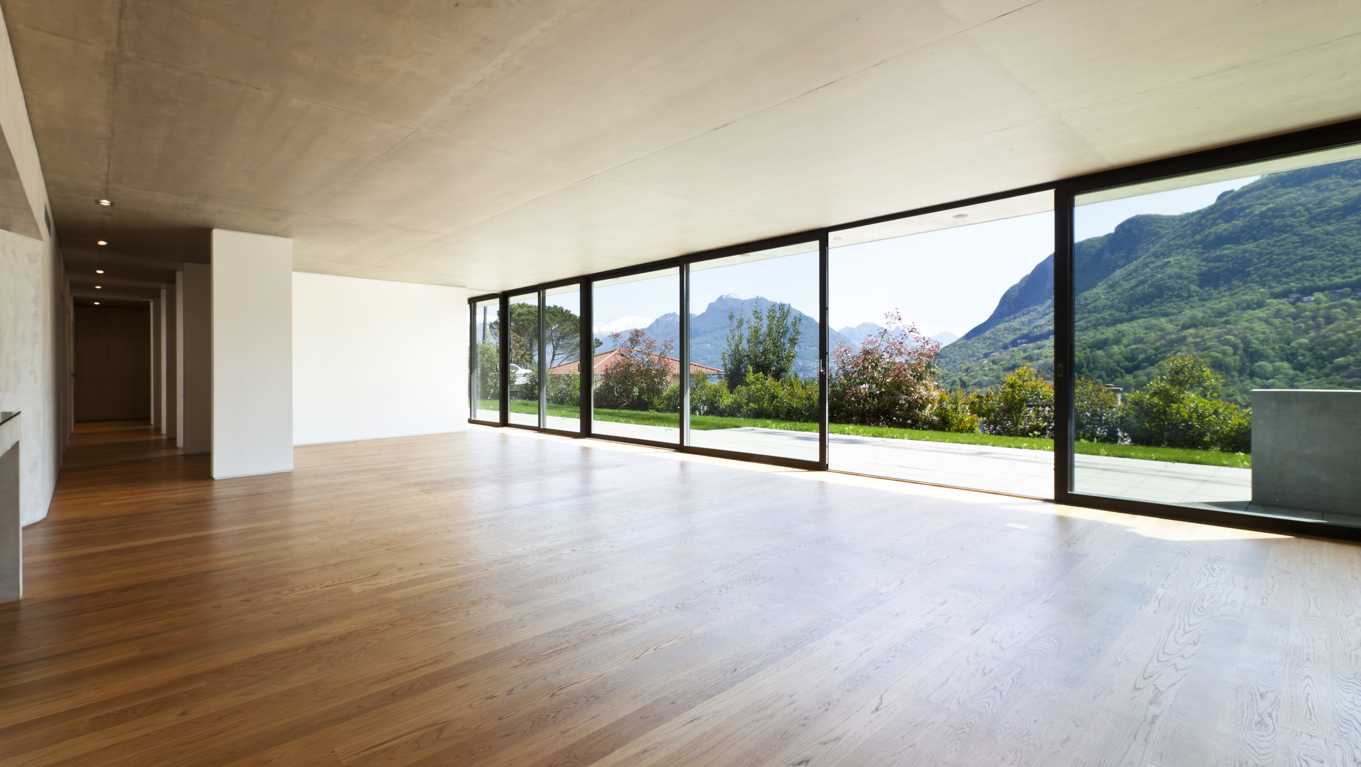 Experience Durability and Long-Lasting Beauty with Our Hardwood Floor Pain