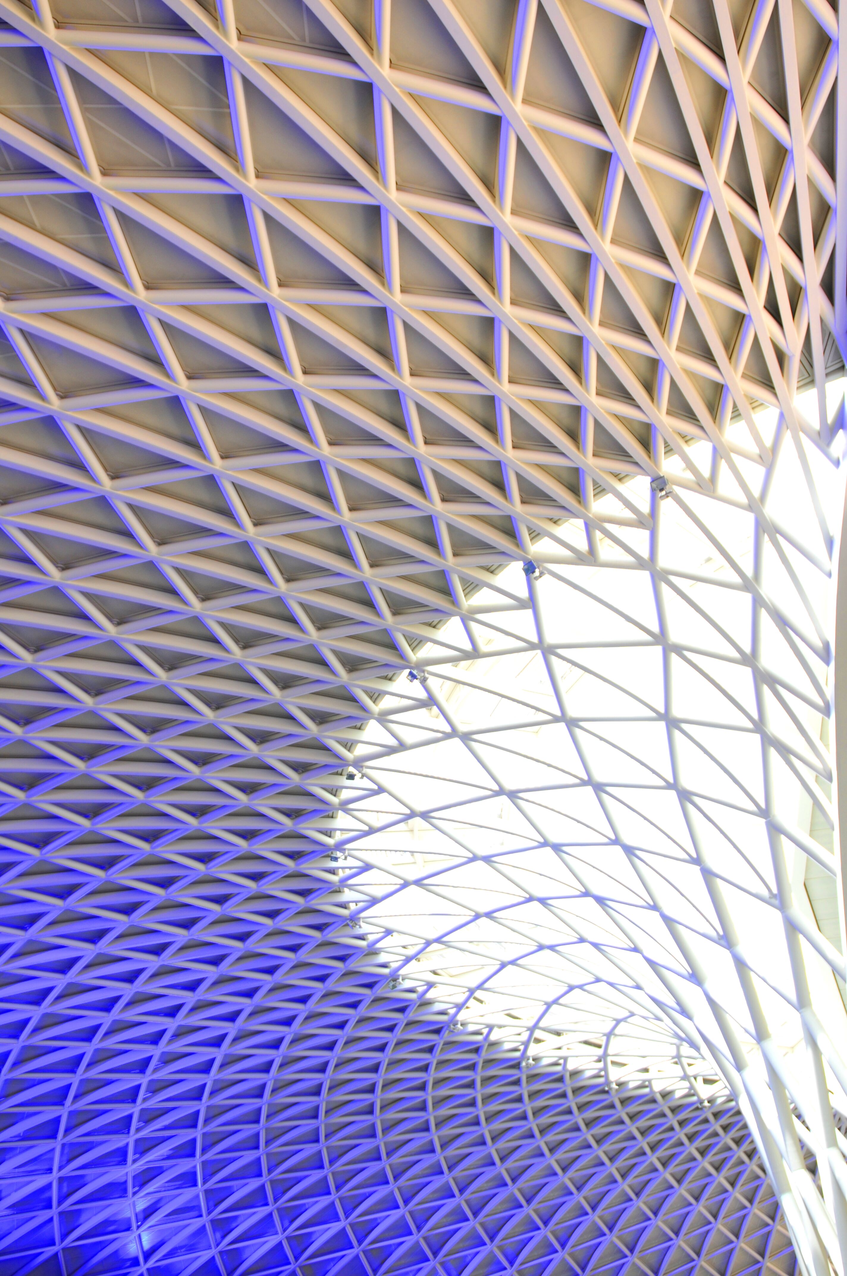 Versatile polyester resin and hardener for crafting and art projects