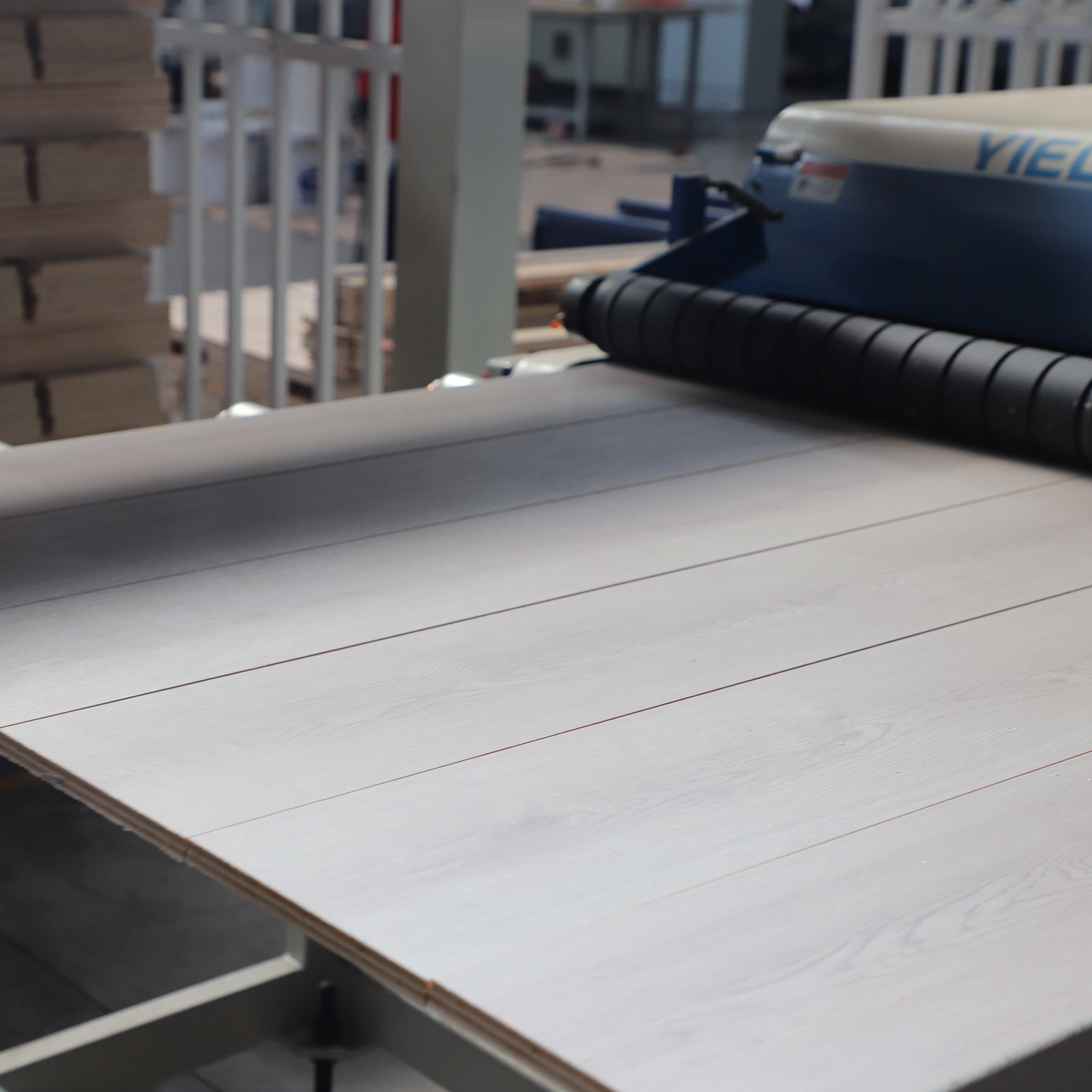 Innovative Dreischicht-Technologie