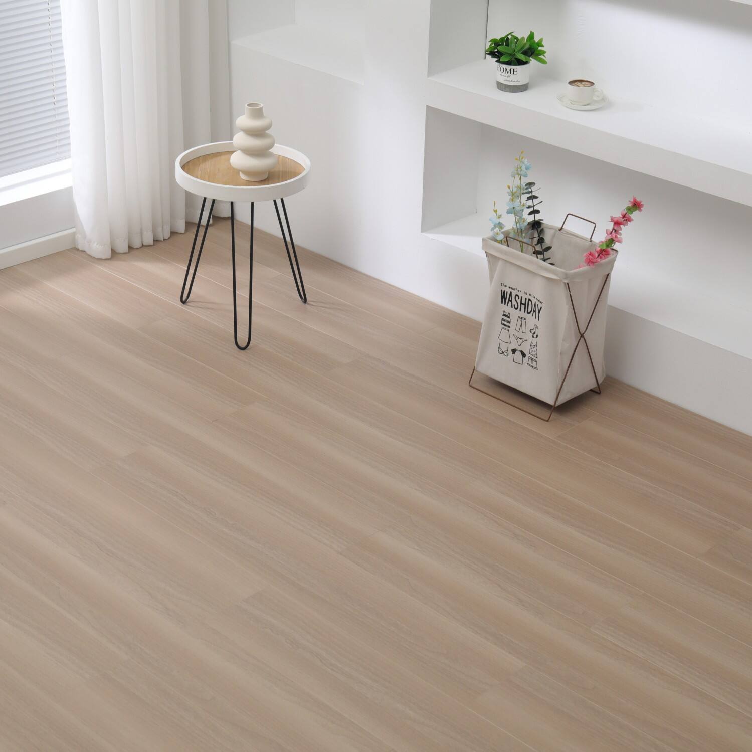 The New Three-Layer Solid Wood Composite Floor For Household Underfloor Heating Is Wear-Resistant And Waterproof 8209