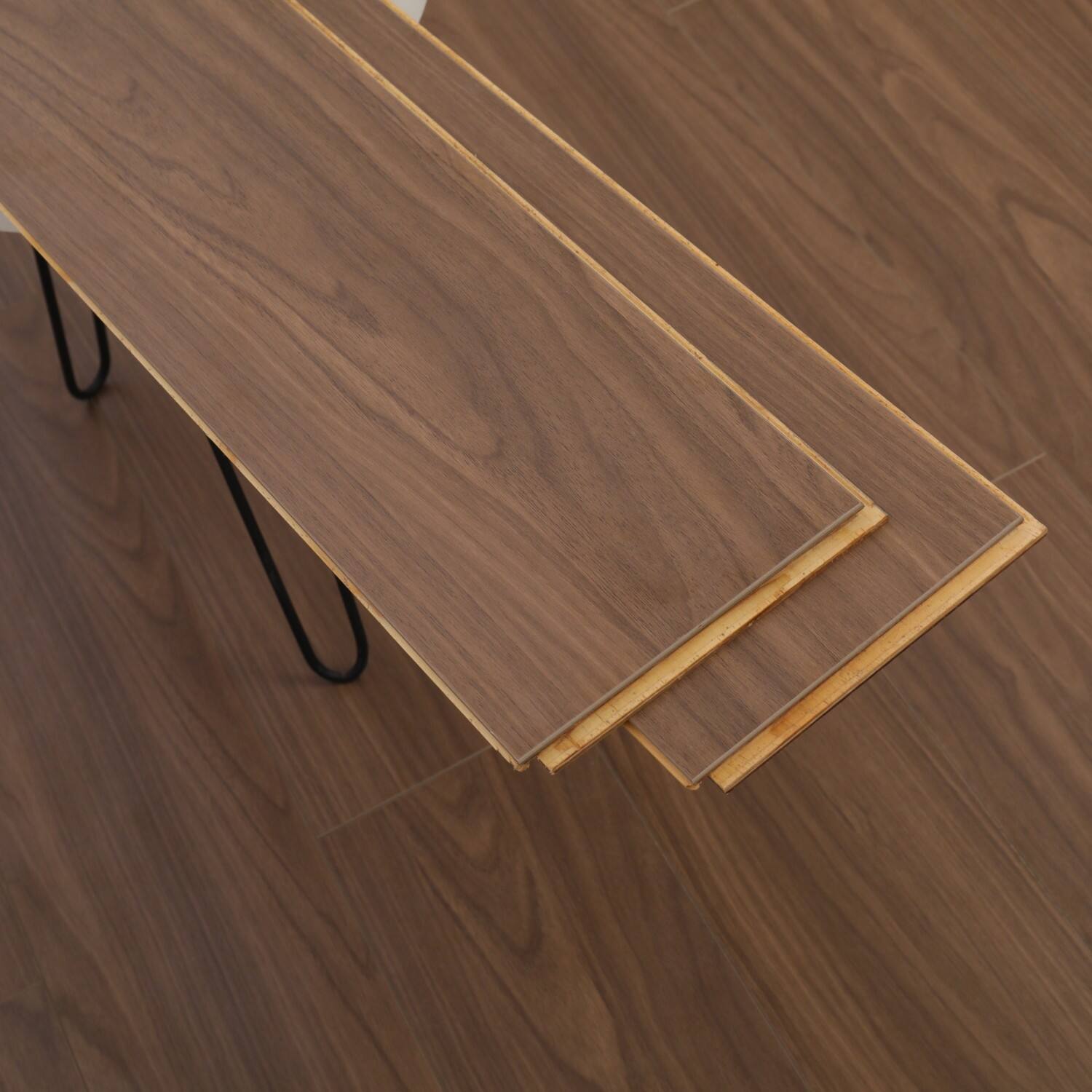 How to Choose Solid Wood Flooring for High-Traffic Areas?