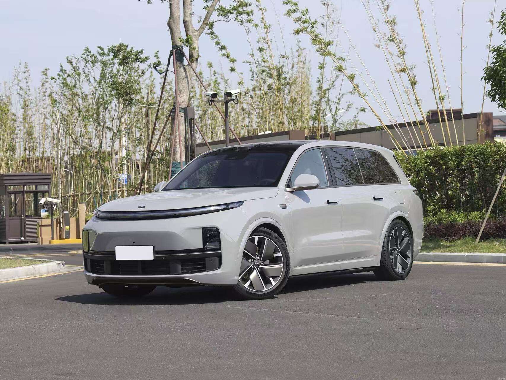 How Do Petrol Cars Maintain Value in Emerging Economies?