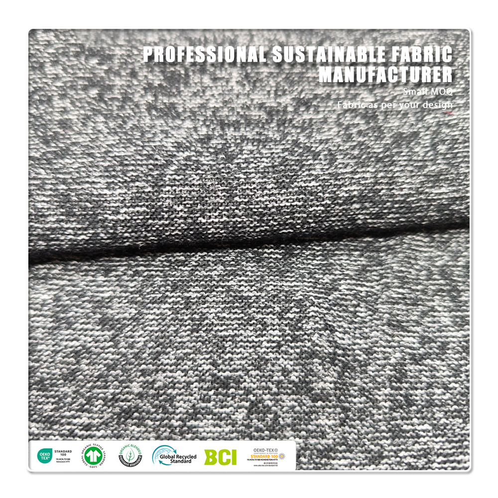 Dehnbarer, gestärkter Jersey-Stoff aus 67 % Viskose, 28 % recyceltem Polyester und 5 % Elasthan, geeignet für Pyjamas, Sportbekleidung und Outdoor-Aktivitäten.