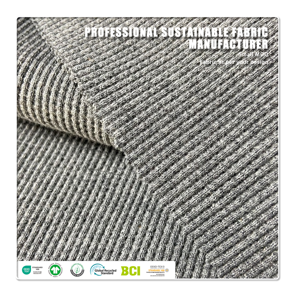 Ткань трикотажная из органического хлопка по стандарту Oeko-Tex Standard 100, дышащая, быстросохнущая, отводящая влагу, плотная (400 г/м²), с рисунком «вафелька» для одеял и пледов