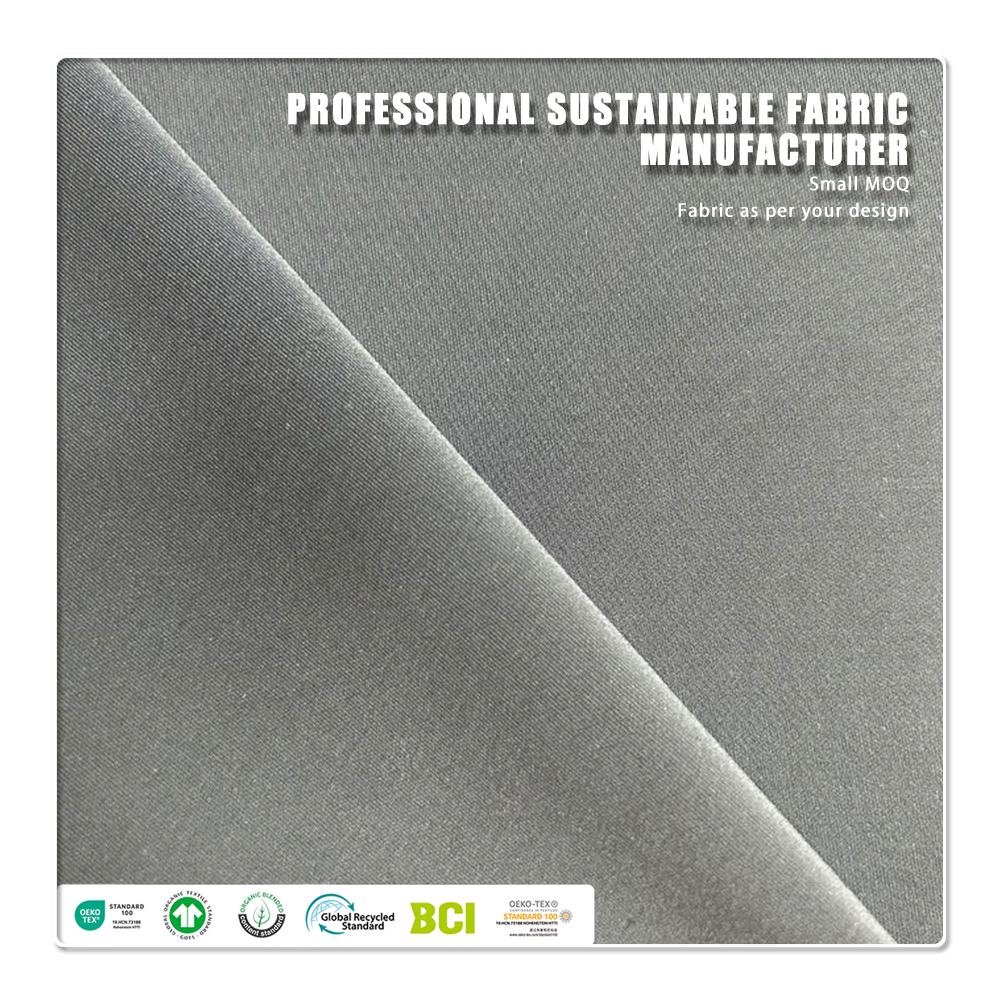 Superstrekkbart, vannresistent, kjølig følelse, komfortabelt og high-end tilpasset scubastoff – 83 % nylon, 17 % spandex, 250 g/m² – for sportstøy