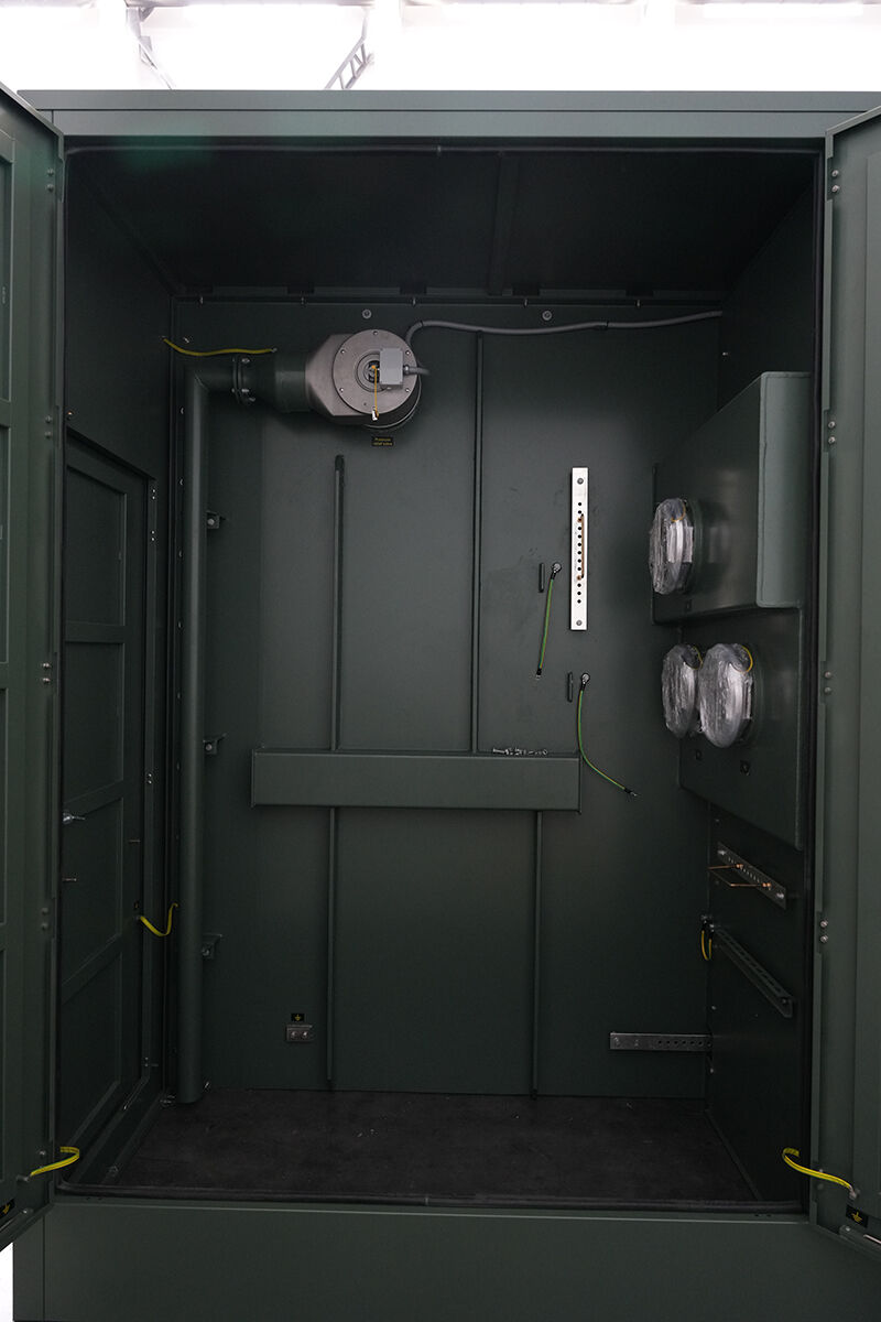 66kv Three phase pad mounted transformer inner01.JPG