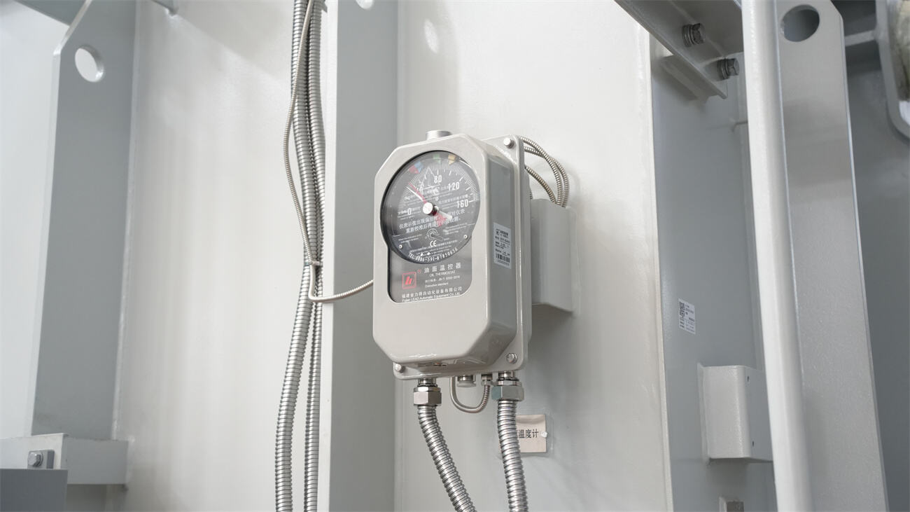 35kv oil immersed power transformer detail02.JPG