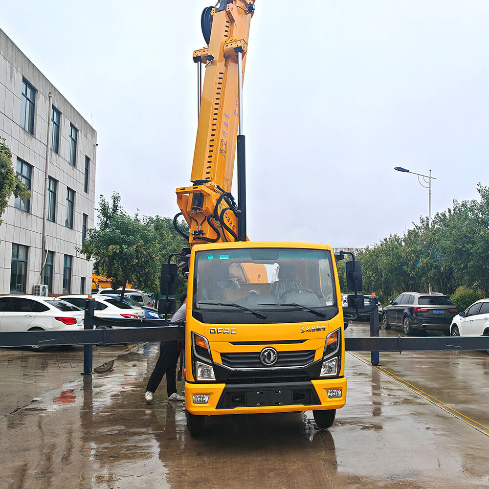 Dongfeng Chassis 32 meter truck-mounted aerial work platform  