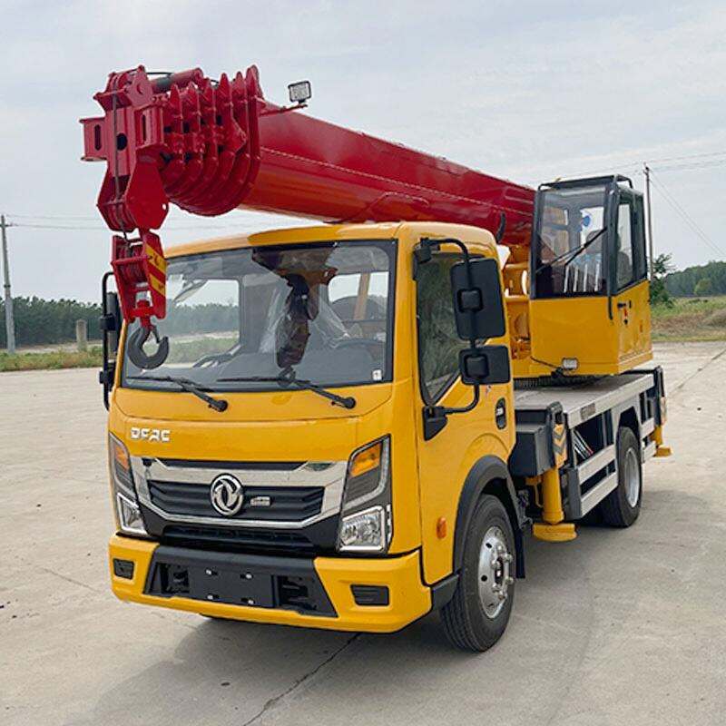  TCDFL-6T DONGFENG Chassis 6 Ton Truck Crane 