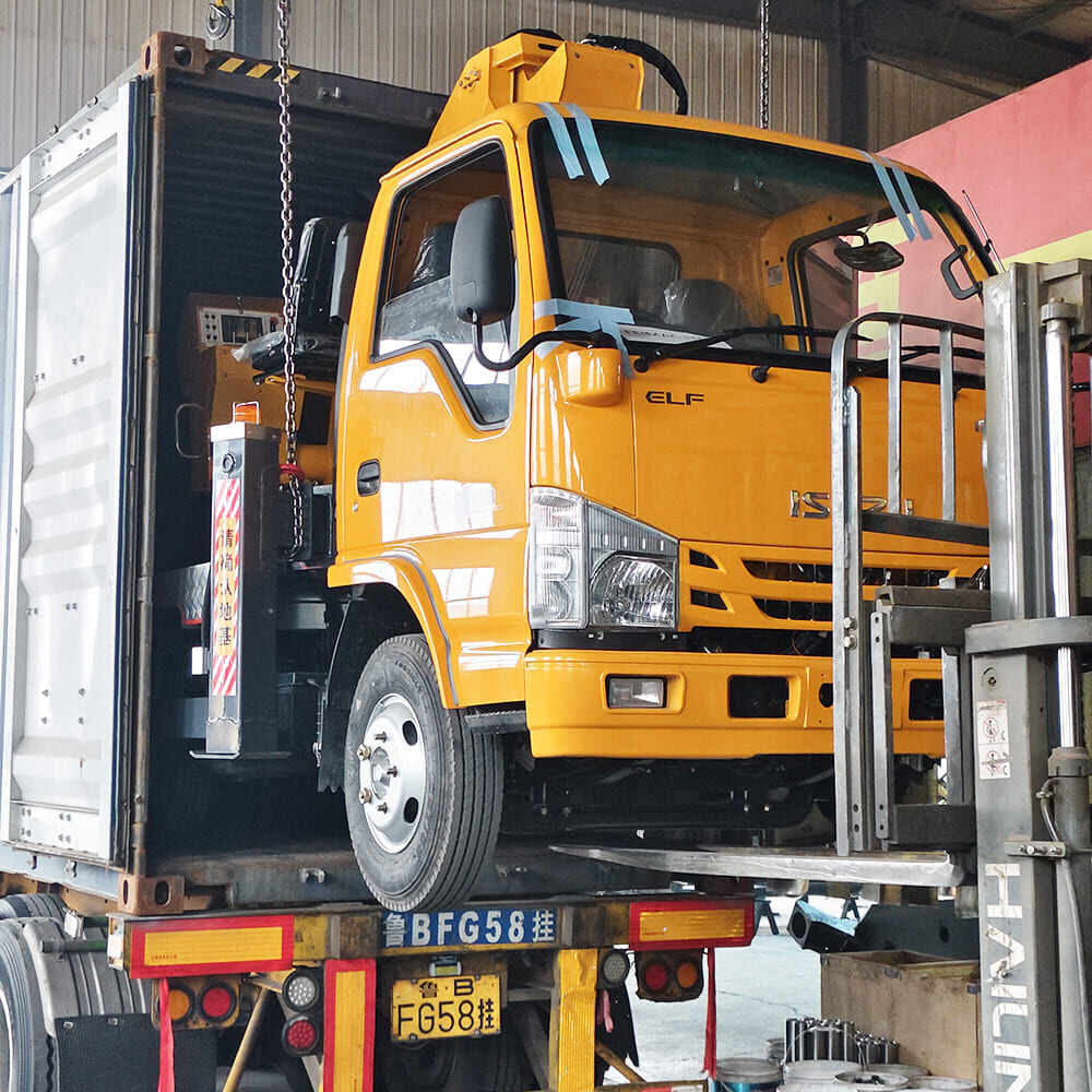 Successfully Delivered Custom 27-Meter Truck-Mounted Aerial Work Platform Shipped to Tanzania (1).jpg