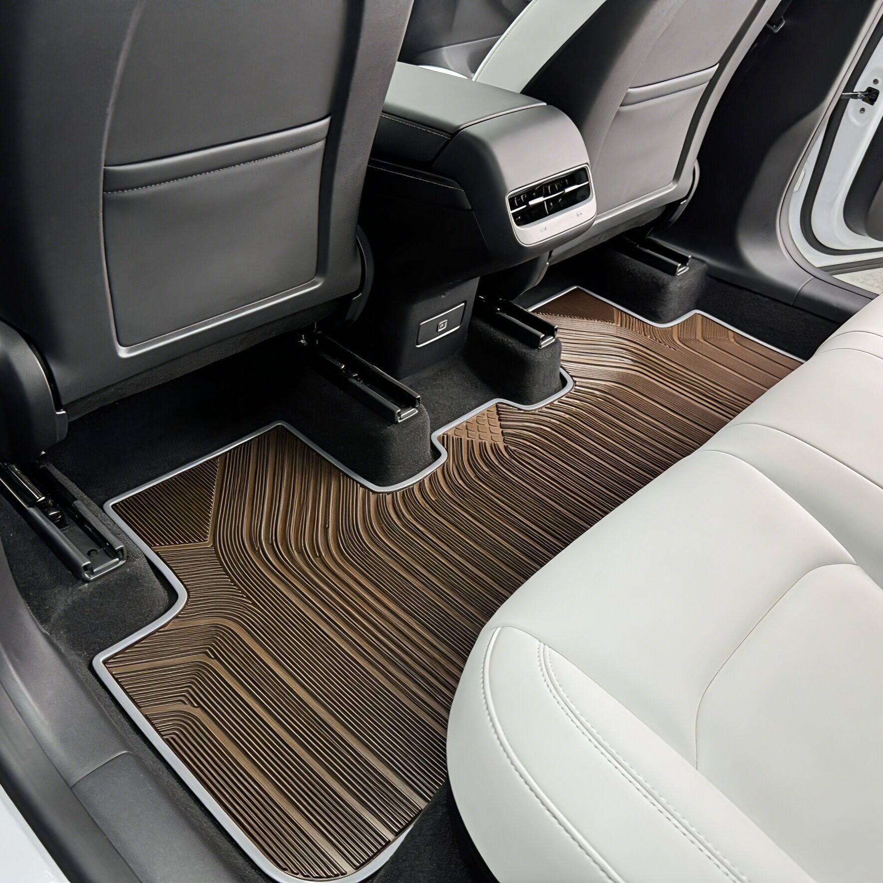 Versatile Multi-Environment Application Flexibility