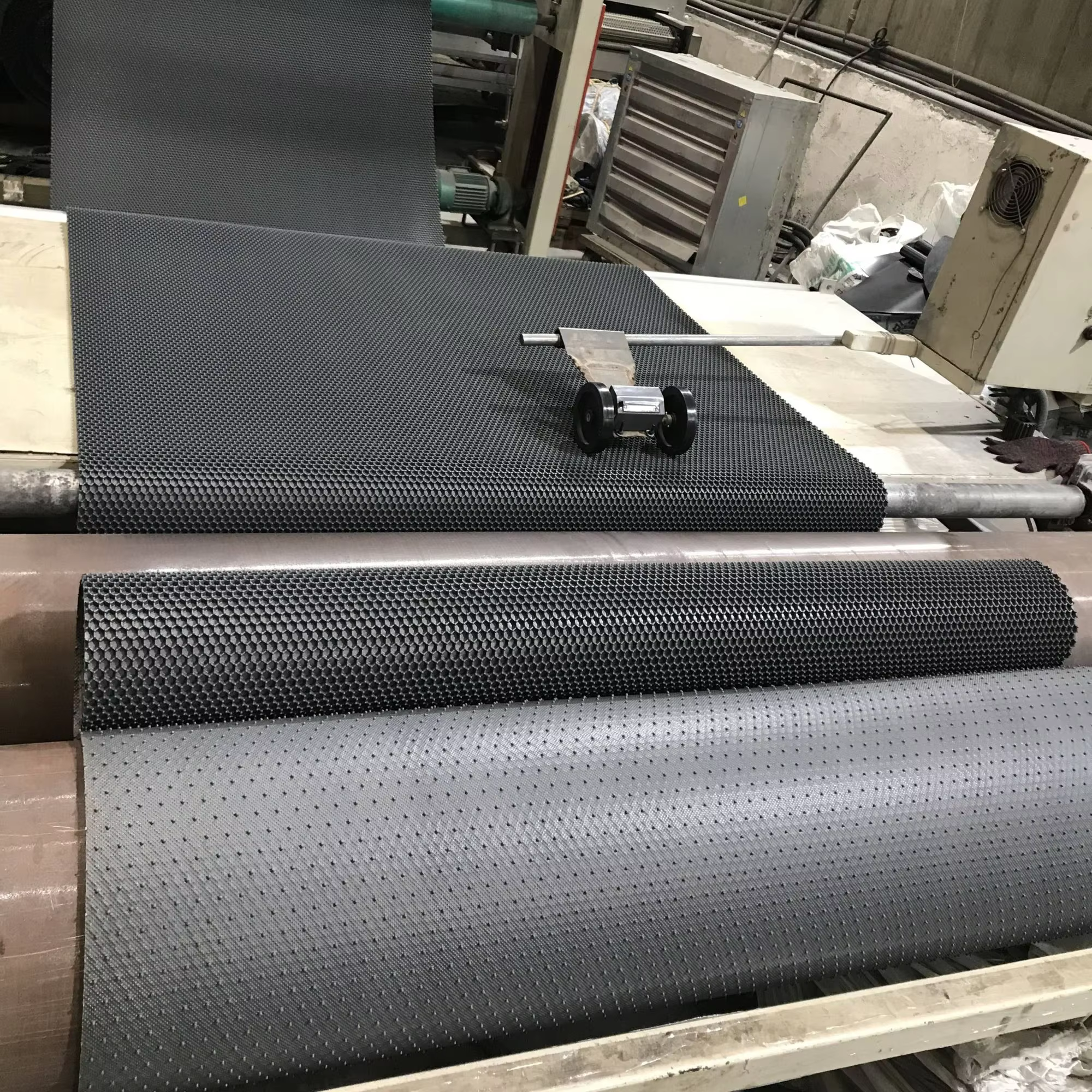 3 Pack Car Floor Mats 3D Extended Edge Design Front & Rear Automotive All-Weather Protector Tesla Model 3 Car Mats 2017-2025 factory