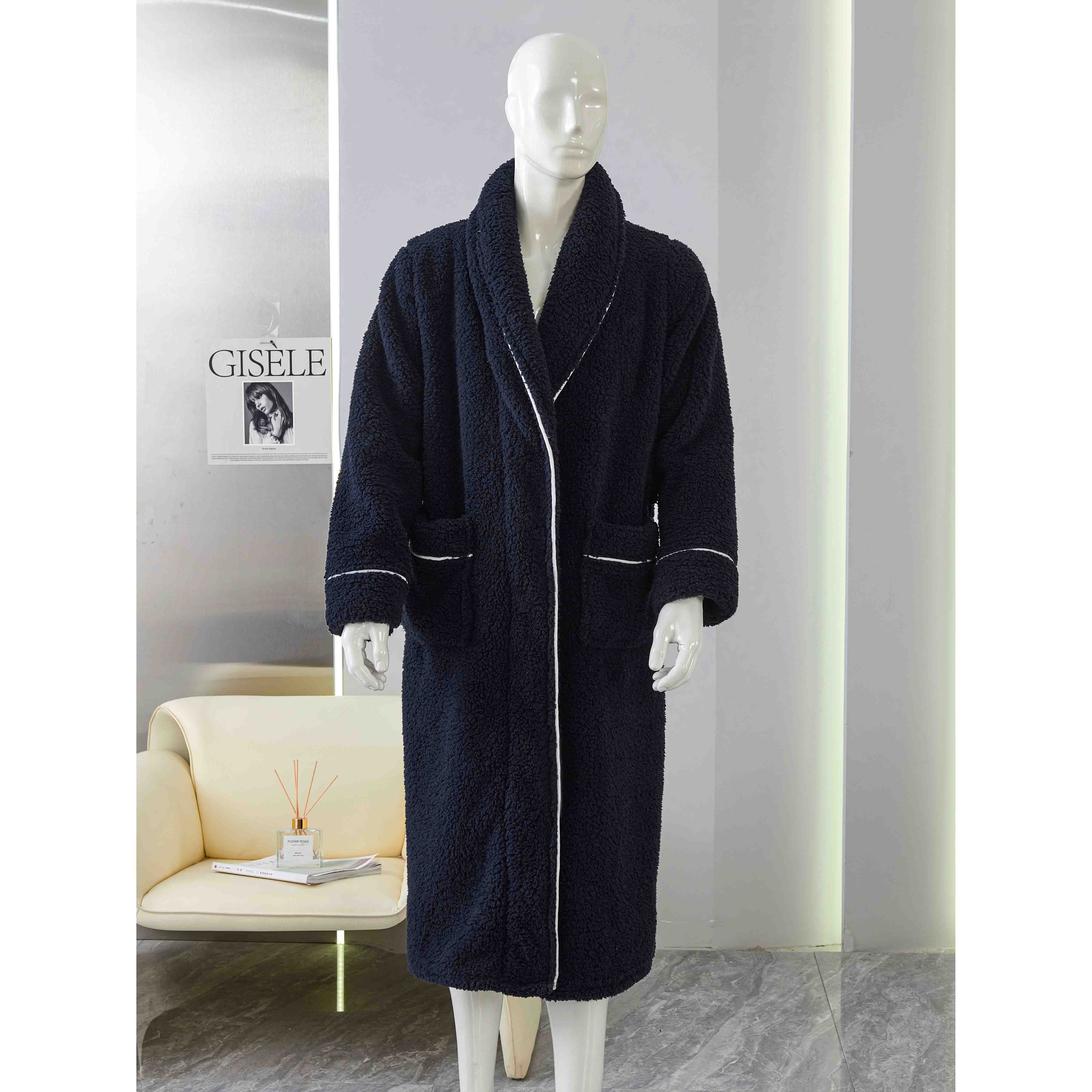 NAVY SHERPA BATHROBE