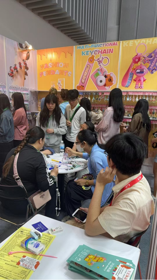 مدونة فيديو للمعرض العابر للحدود | Fuzhou Smart Artifact! مفاتيحنا تجذب القلوب عالميًا على الساحة الدولية