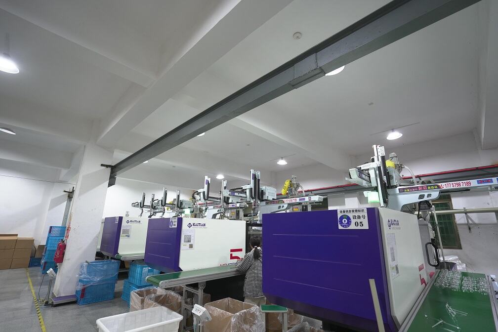 Premium Keychains, Phone Chains & Bag Ornaments: Your One-Stop Wholesale Partner from China