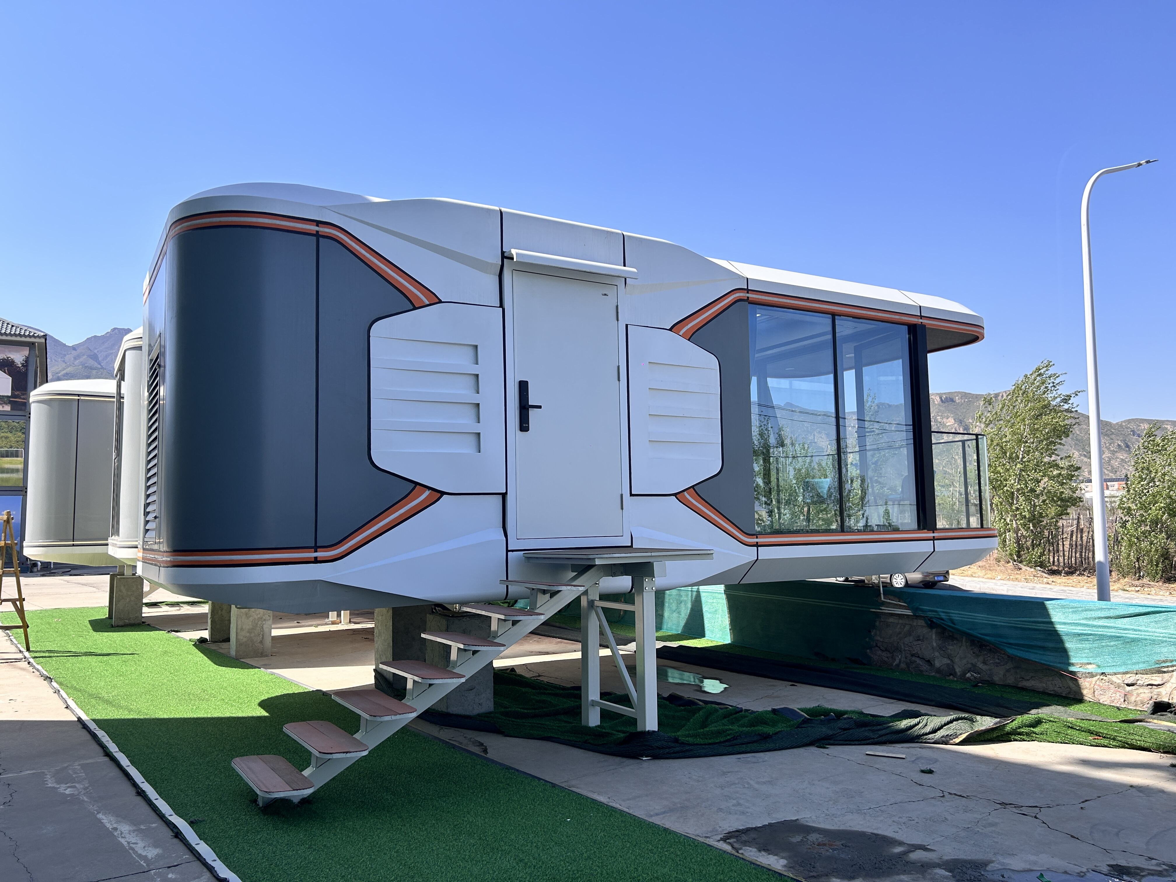 Abraçe o Futuro com a Nossa Casa Cabine Espacial Futurista