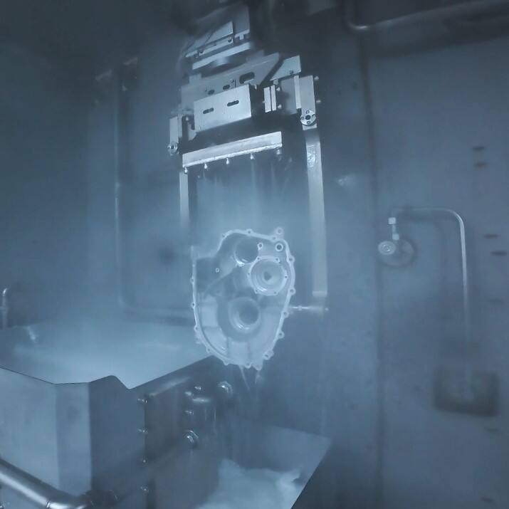 حلول تنظيف صديقة للبيئة وفعّالة