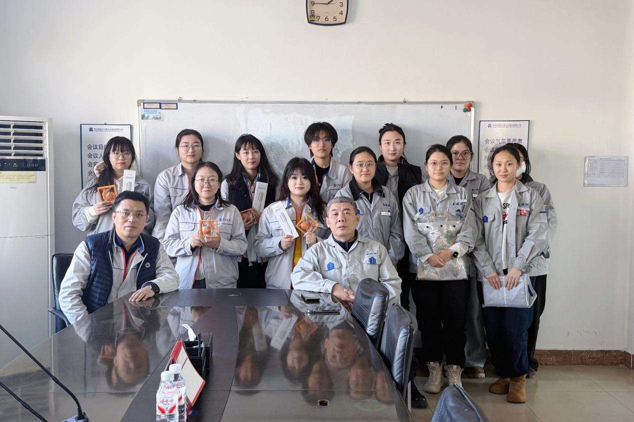 2Warm Celebrations for March 8th, Salute to Outstanding Women.jpeg