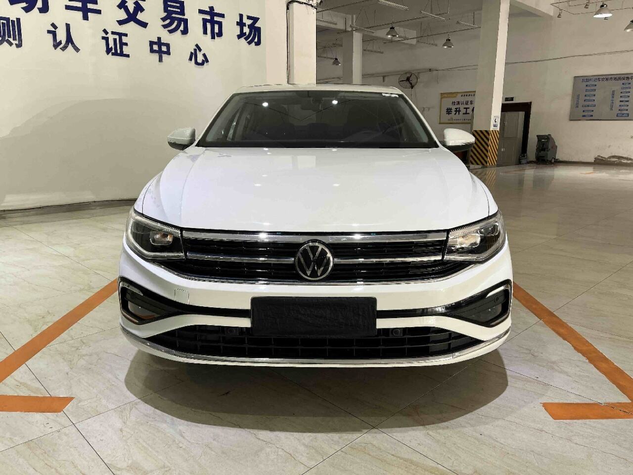 Volkswagen Bora 2023