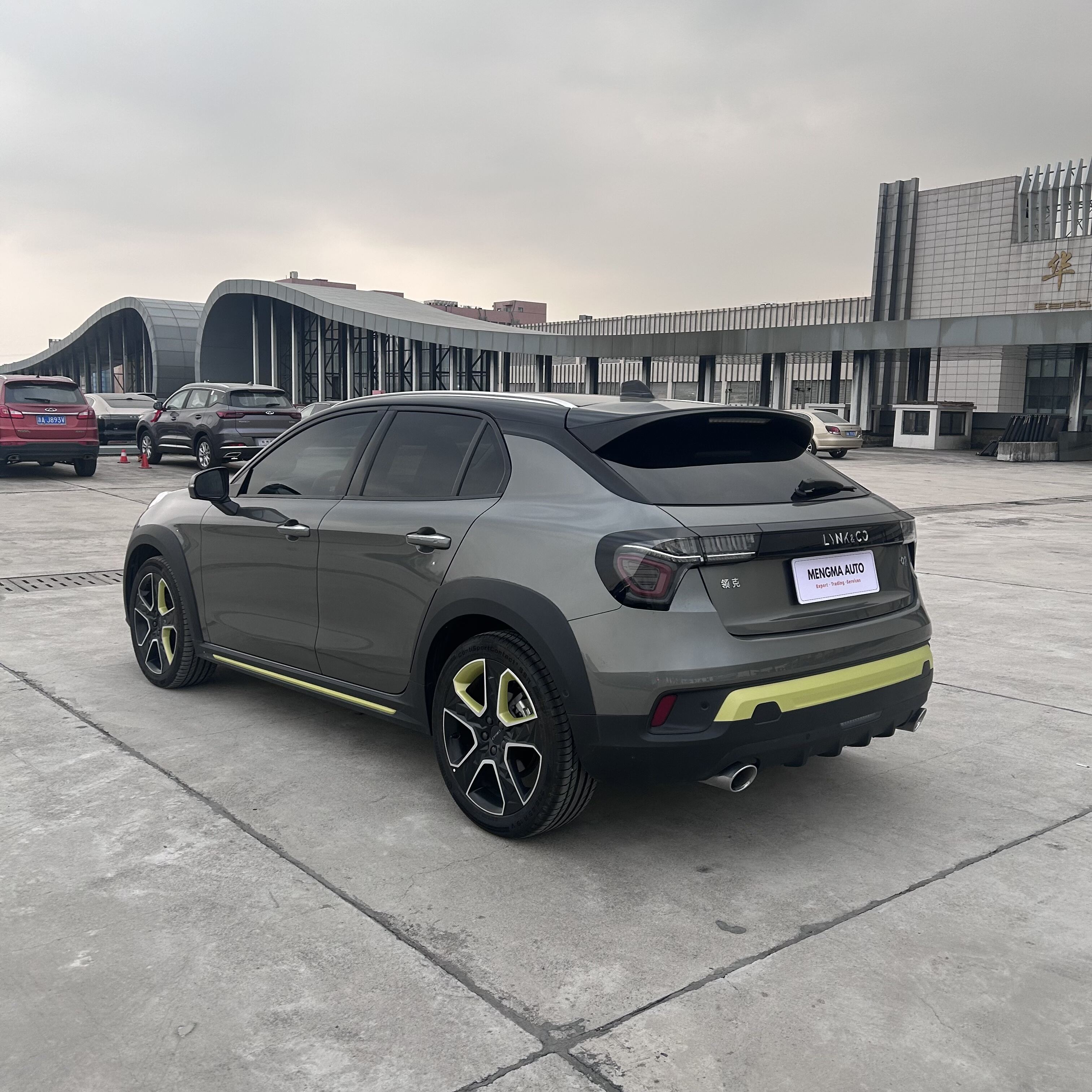 Oppdag Premium Brugte Kompaktbiler for Globale Markeder