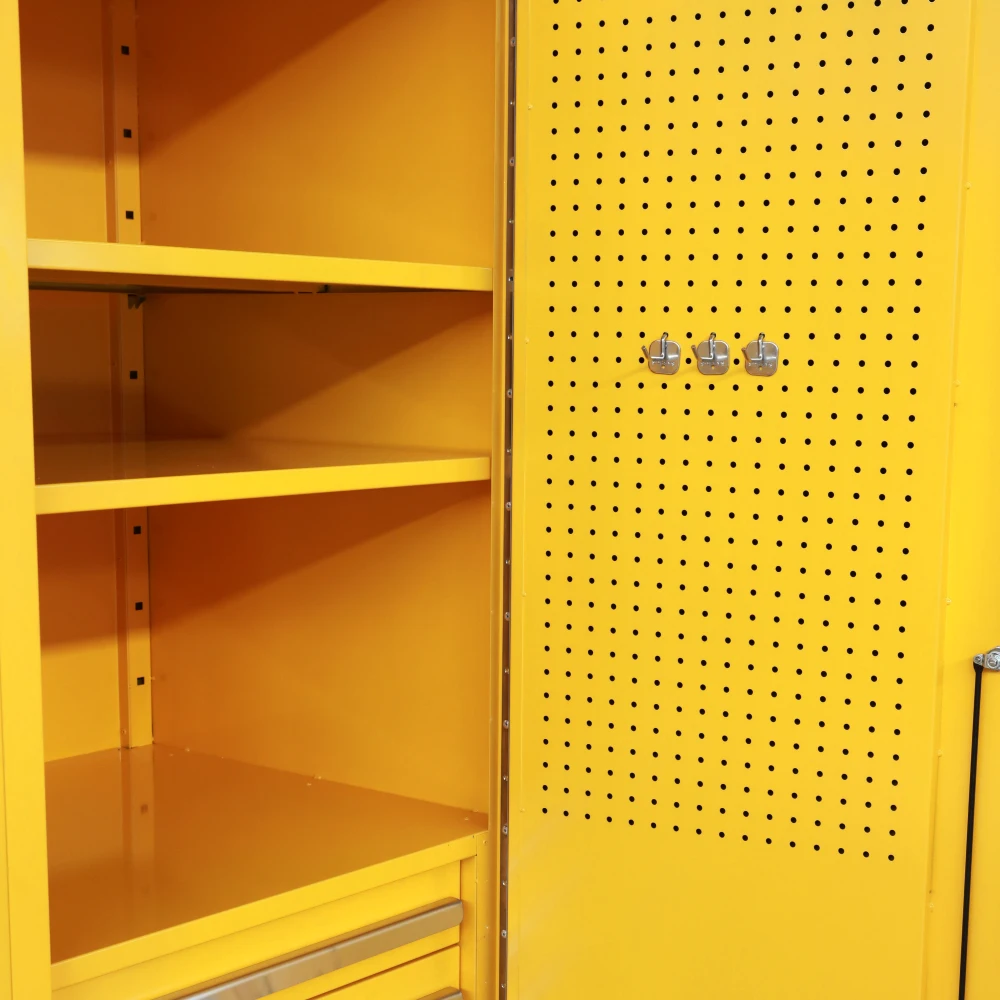Tool Storage with Dividers: Perfect for Screws, Nuts & Small Parts
