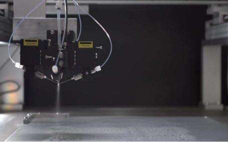 Ultrasonic micro-fine atomizing nozzle