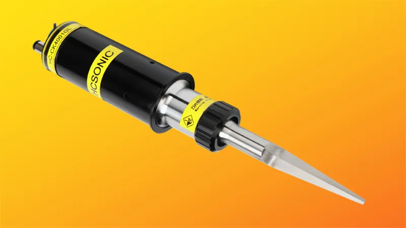 Cortador Ultrasónico para Plásticos – Máquina de Corte de Plástico de Alta Precisión y Sin Contacto