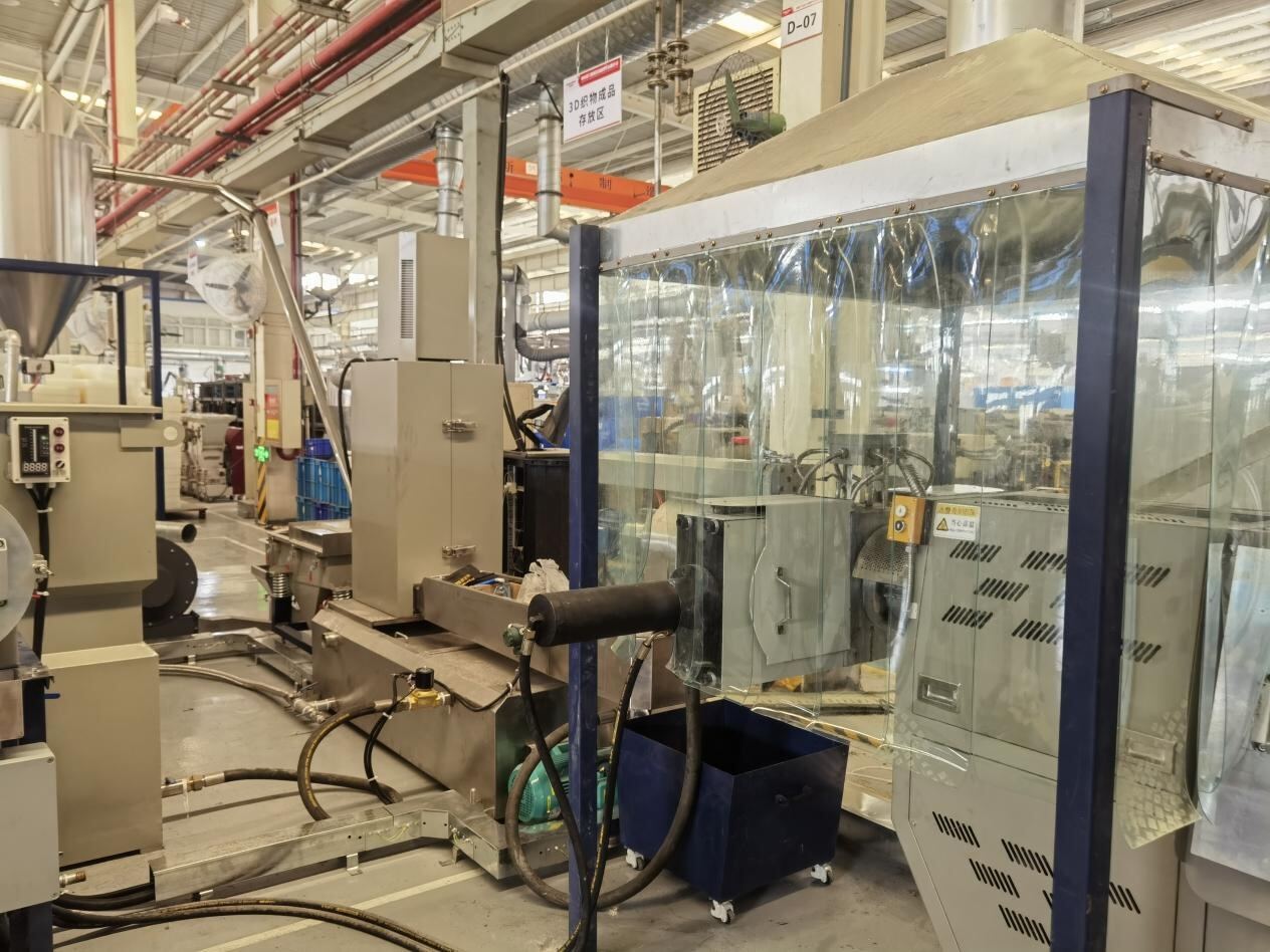 SINOTRUK Jinan Rubber Parts Factory POE Elastomer Pelletizing Project-7