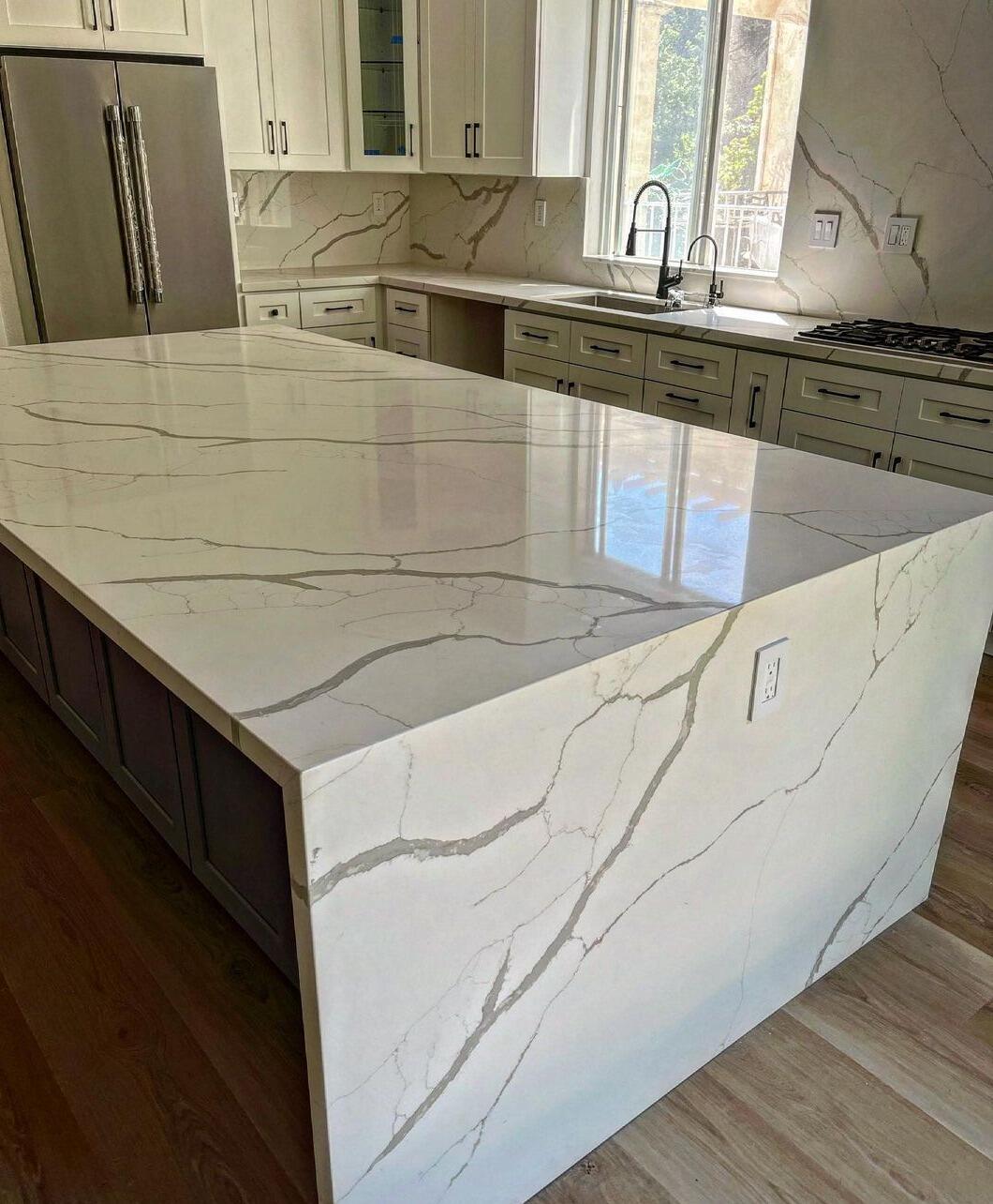 Como são Fabricadas as Lajes de Pedra Terrazzo para Projetos Comerciais de Interiores