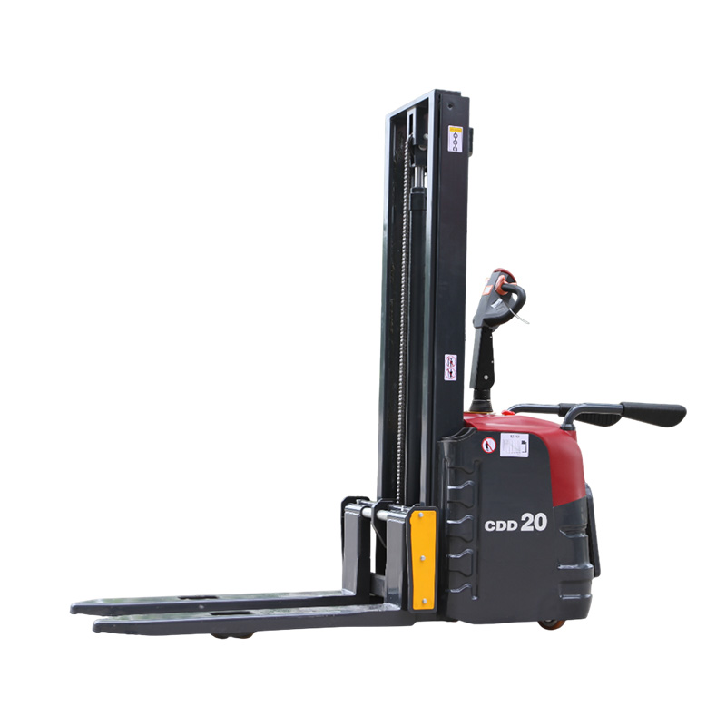 Electric Stacker Benefits in Modern Warehouses