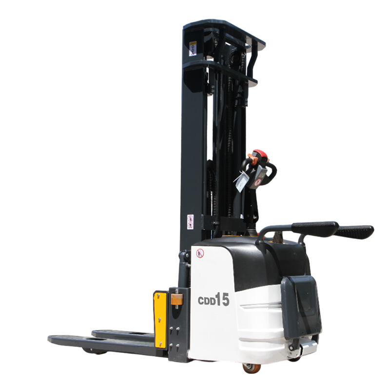 1.5t 4.5m Electric Stacker