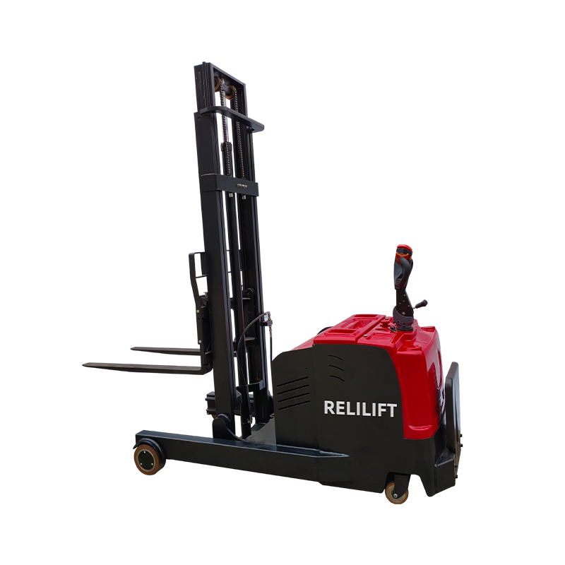 Electric Stacker na Pinagkakatayuan