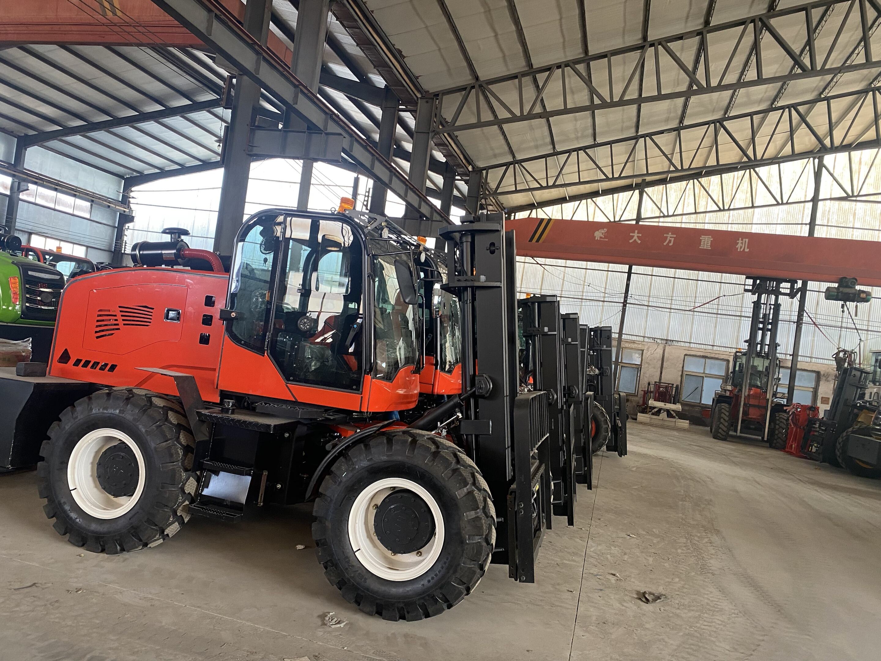 越野式叉车 (2).jpg