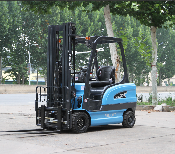What Safety Features Should a Top-Tier Electric Forklift Have