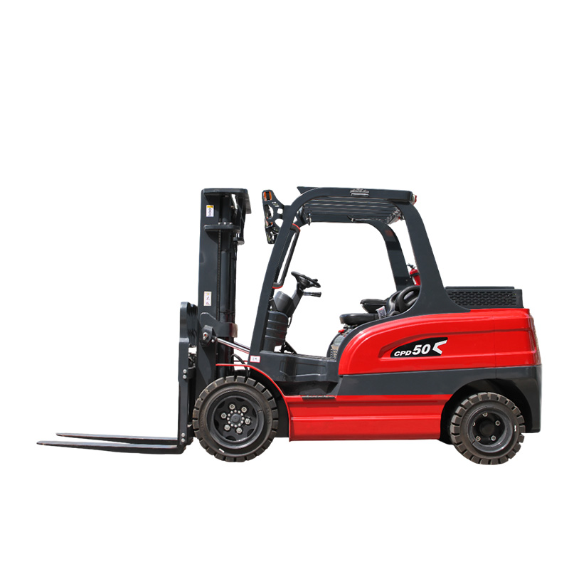 小型電動フォークリフトとその代替機種の評価