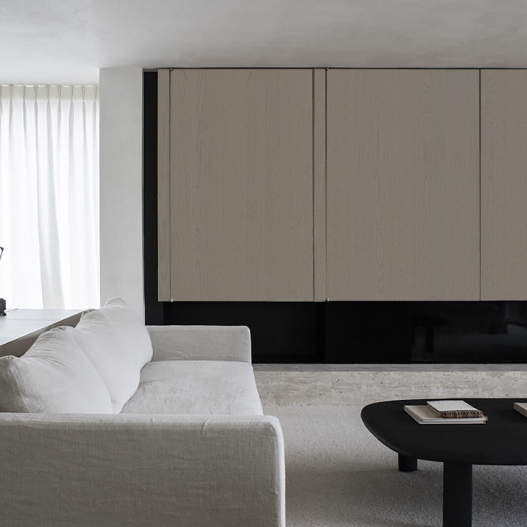 What Makes Wood Veneer a Practical Choice for Large-Scale Surface Design?